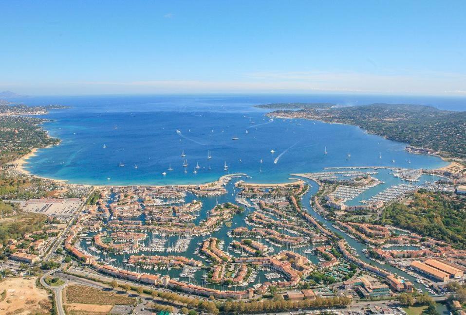 L'Aloe Vera Le Plan-de-la-Tour ภายนอก รูปภาพ
